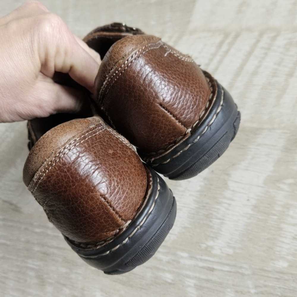 Earth Origins Leather Loafers - Picture 9 of 16